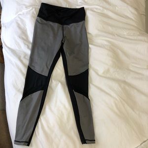 Work Out Pants with Phone Pocket